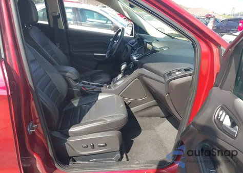 2015 Ford Escape Titanium z USA, uszkodzony, nr VIN 1FMCU9J91FUB89564